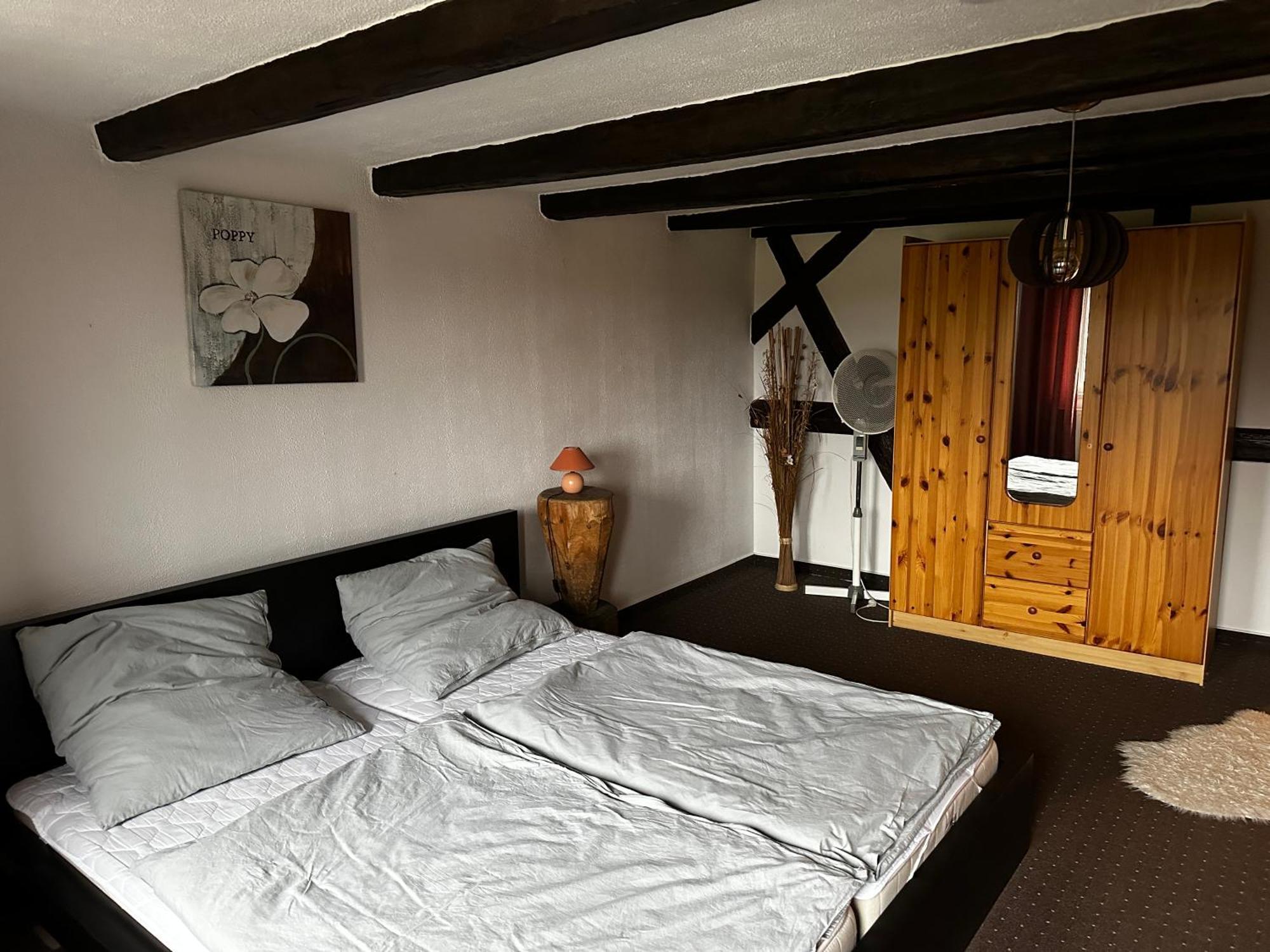 Pension Zum Faesschen Naumburg  Buitenkant foto